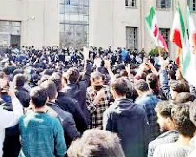 

از گسیل نیروها، برای برخورد با دانشجویان خودداری شود