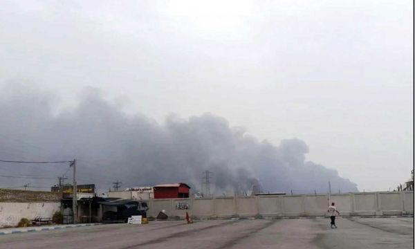 
وضعیت نامشخص کارگرانِ پتروشیمی‌های ماهشهر پس از تهاجم