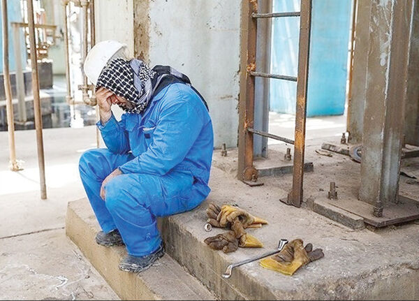 
کارگران 43 سال است که قناعت می‌کنند