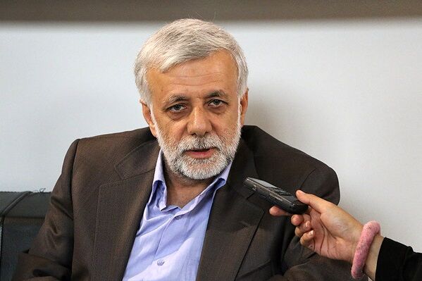 مجلس یازدهم نمی‌تواند با فشار موجب برکناری روحانی شود