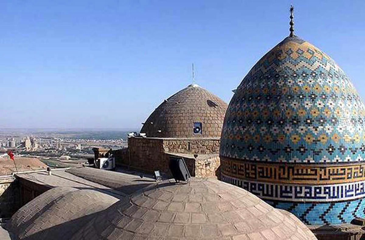 


گنبد بقعه بی بی شهربانو ترک خورد