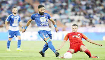 فرشید، زیر تیغ؟!