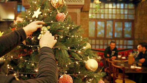 یک قضیه کاملا چندوجهی