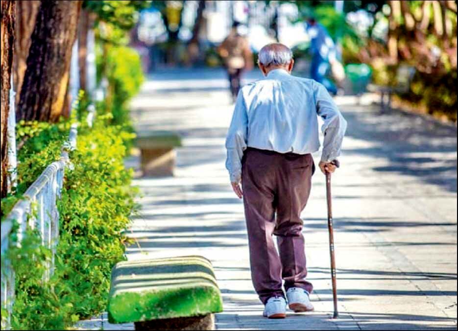
زیر فشارهای اقتصادی له شده‌ایم