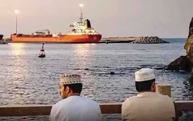 اختلاف بر سر معماری آینده تنگه