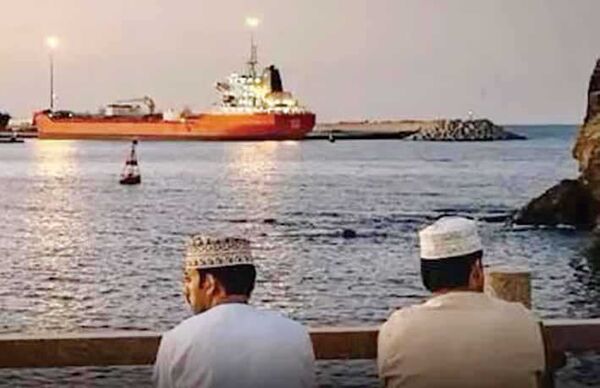 اختلاف بر سر معماری آینده تنگه