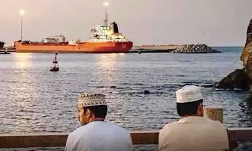 اختلاف بر سر معماری آینده تنگه